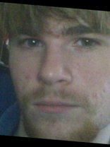 Person who looks like Josh Hartnett