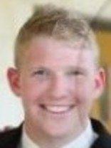 Person who looks like Ian Ziering