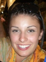 Person who looks like Josie Maran