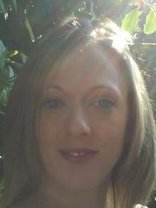 Person who looks like Judy Greer