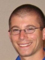 Person who looks like Freddie Prinze Jr.