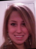 Person who looks like Ashley Tisdale