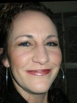 Person who looks like Joely Fisher