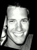 Person who looks like Jason Lewis