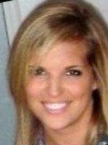 Person who looks like Jessica Simpson