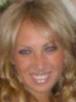 Person who looks like Joey Lauren Adams