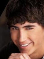 Person who looks like Kyan Douglas