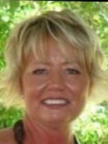 Person who looks like Bonnie Hunt