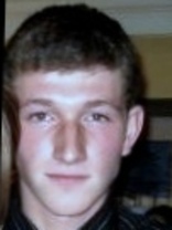 Person who looks like Alex Pettyfer