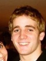 Person who looks like Bryan Greenberg