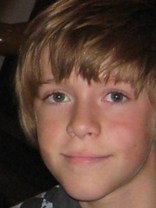 Person who looks like Justin Bieber