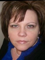 Person who looks like Julie Pinson