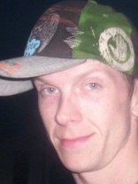 Person who looks like Denis Leary