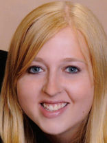 Person who looks like Jennifer Finnigan