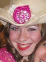 Person who looks like Michelle Trachtenberg