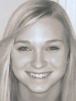 Person who looks like Nicholle Tom