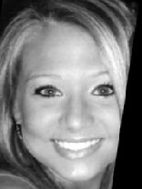 Person who looks like Kelly Ripa