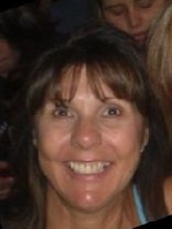 Person who looks like Marlo Thomas