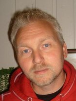 Person who looks like Doug Savant