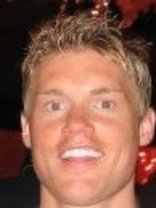 Person who looks like Kyle Brandt