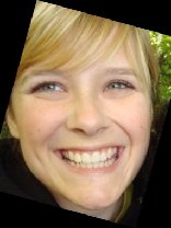 Person who looks like Nicholle Tom