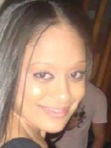 Person who looks like Zoe Saldaña