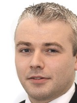 Person who looks like Leonardo DiCaprio