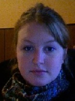 Person who looks like Julia Stiles