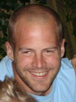 Person who looks like Billy Zane