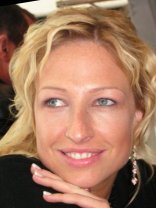 Person who looks like Cate Blanchett