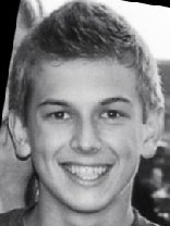 Person who looks like Alex Pettyfer