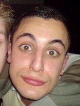 Person who looks like Jason Biggs