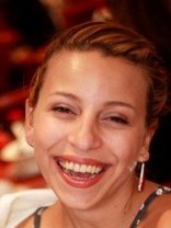 Person who looks like Piper Perabo