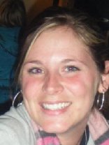 Person who looks like Nicholle Tom