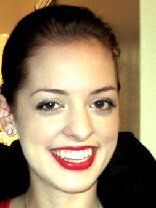 Person who looks like Anne Hathaway