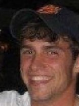 Person who looks like Bryan Greenberg