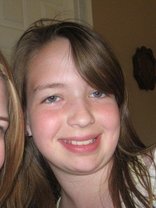 Person who looks like Daveigh Chase