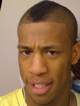 Person who looks like Jamie Foxx