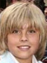 Person who looks like Cole & Dylan Sprouse