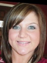 Person who looks like Tiffani Thiessen