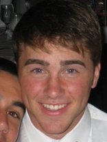 Person who looks like Aaron & Shawn Ashmore