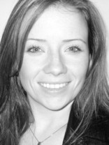 Person who looks like Ellen Pompeo