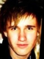 Person who looks like Eric Szmanda