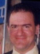 Person who looks like Tony Shalhoub