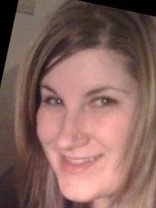 Person who looks like Kathryn Hahn