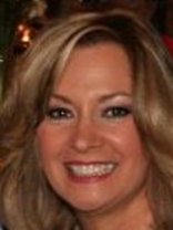 Person who looks like Julie Bowen