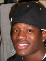 Person who looks like Curtis Martin