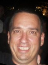 Person who looks like Ray Romano