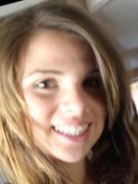 Person who looks like Lori Loughlin