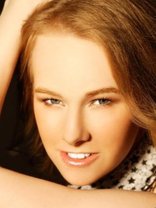 Person who looks like Spencer Locke